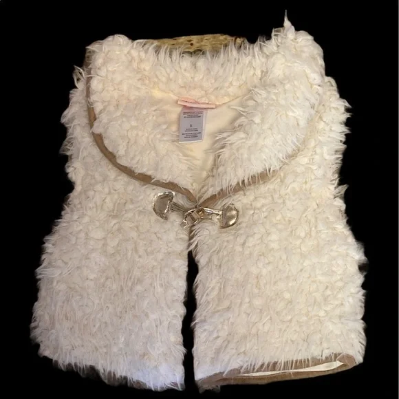 Little Lass Vest - Picture 2 of 9